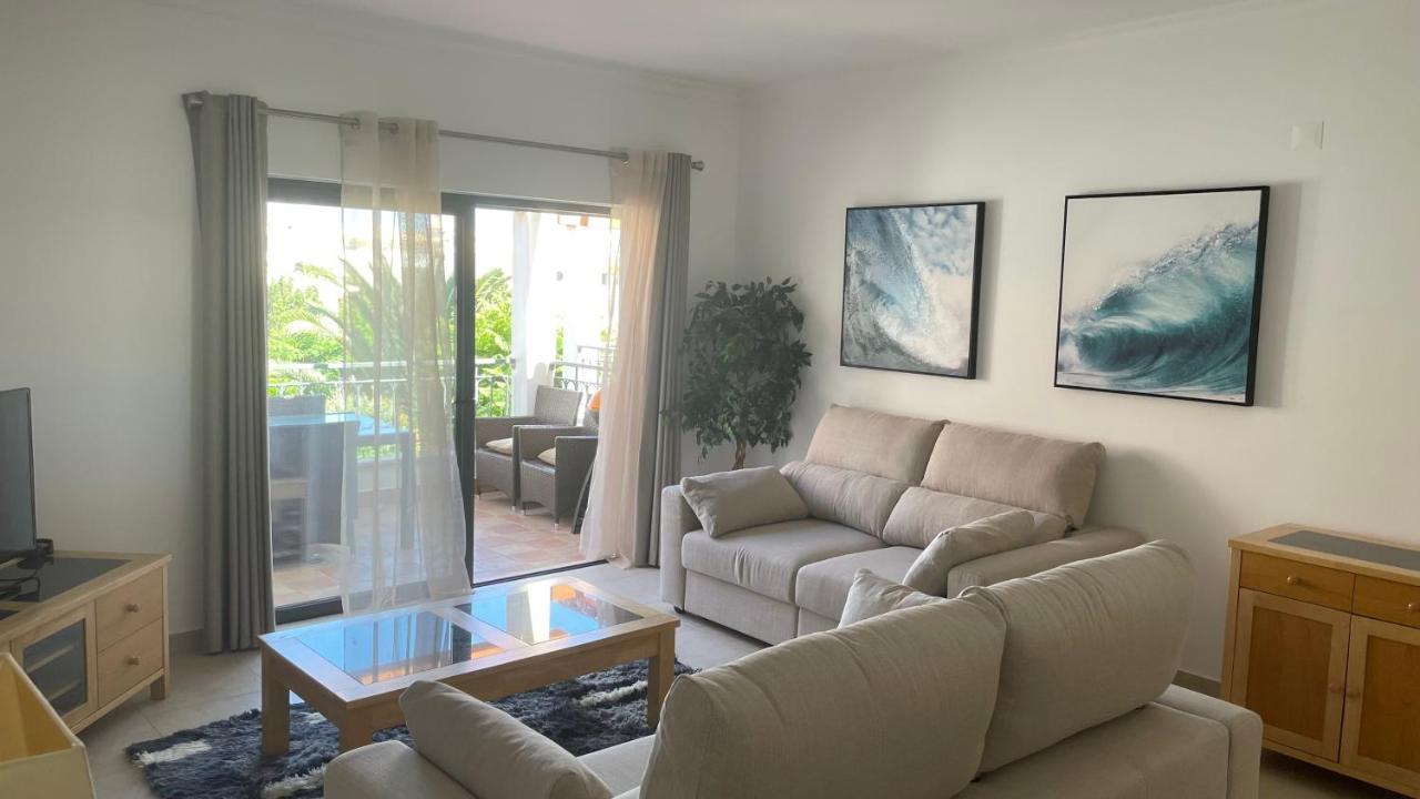 Amazing 2 Bedroom Apartment Near Beach With Pool Lagos Kültér fotó