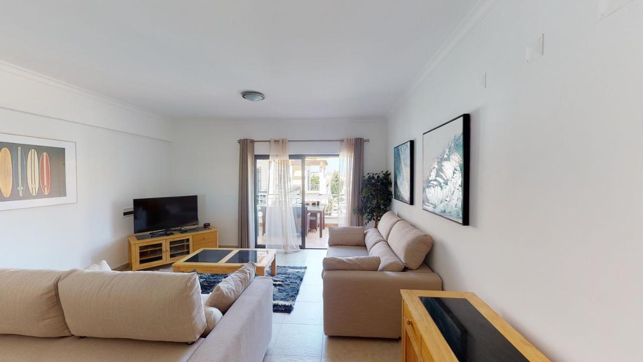 Amazing 2 Bedroom Apartment Near Beach With Pool Lagos Kültér fotó