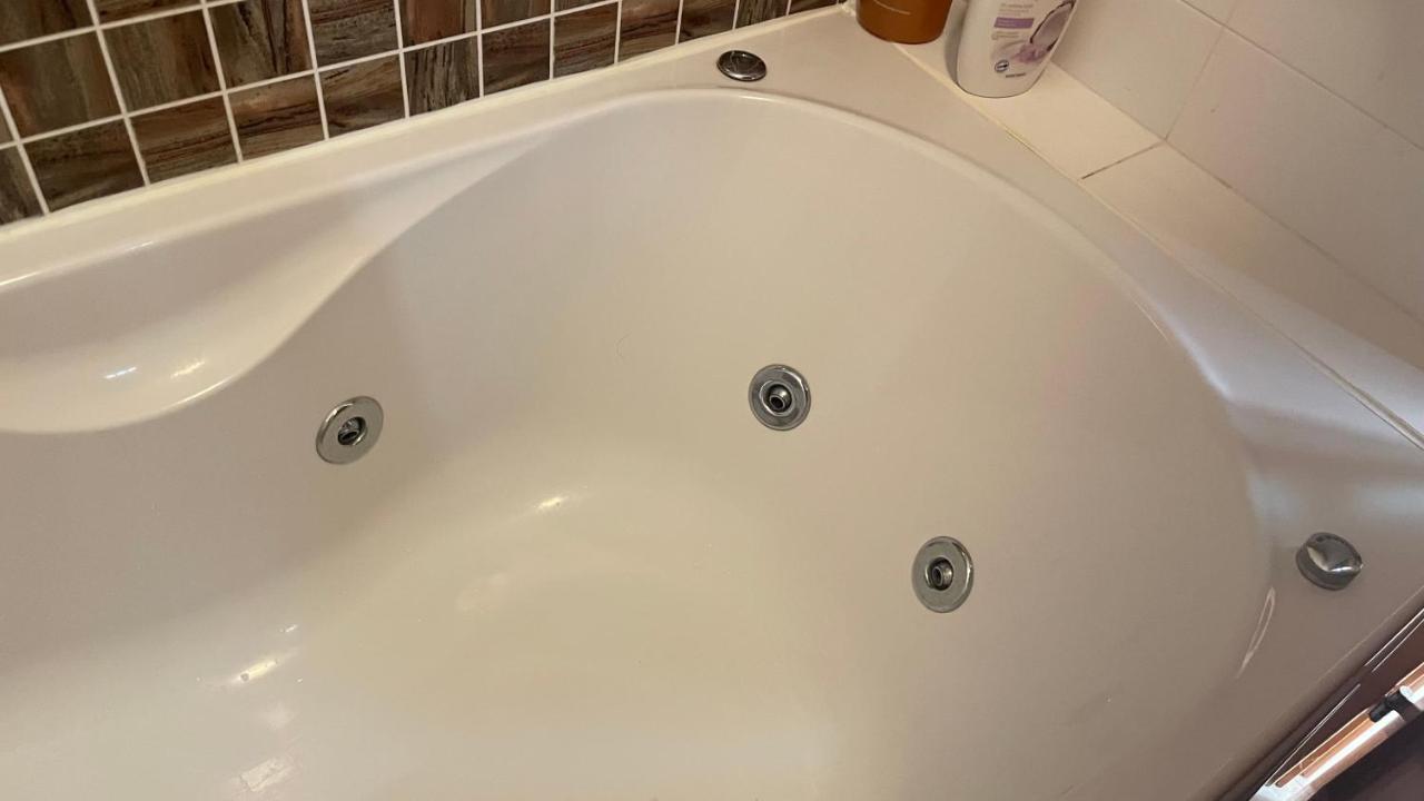Amazing 2 Bedroom Apartment Near Beach With Pool Lagos Kültér fotó