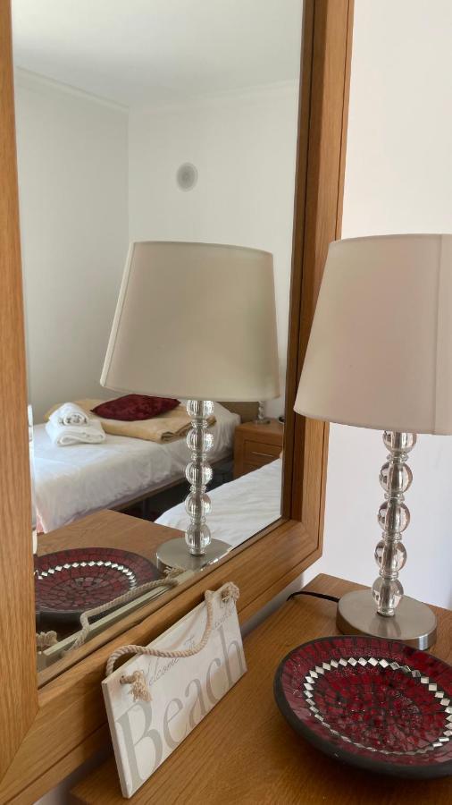 Amazing 2 Bedroom Apartment Near Beach With Pool Lagos Kültér fotó